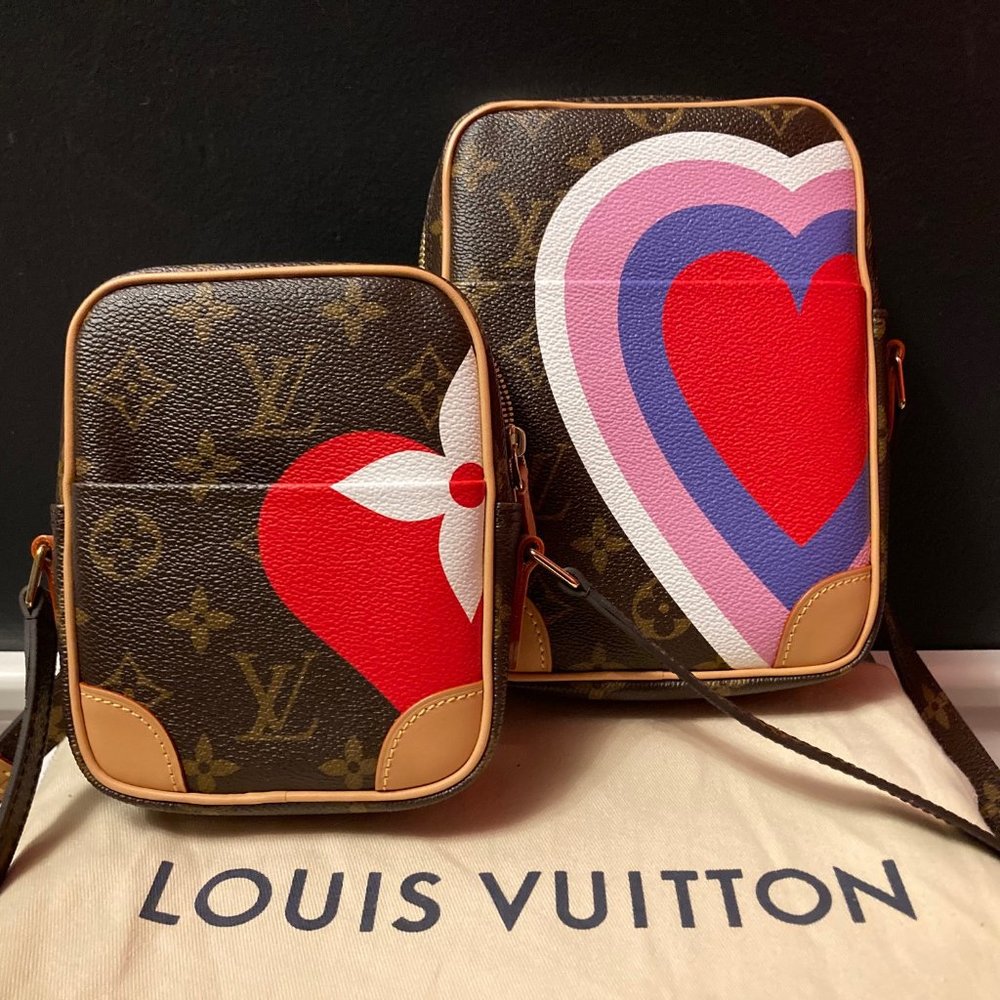 LOUIS VUITTON Game On Paname Crossbody Bag Set - Picture 2 of 8